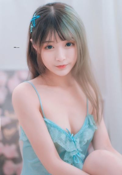 漂亮保姆电影_1080手机免费观看完整