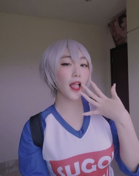 午夜影吧_720在线视频观看