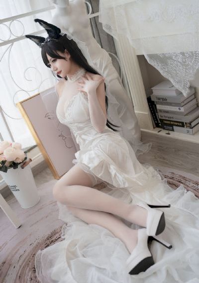 丰满少妇免费观看_全集在线观看