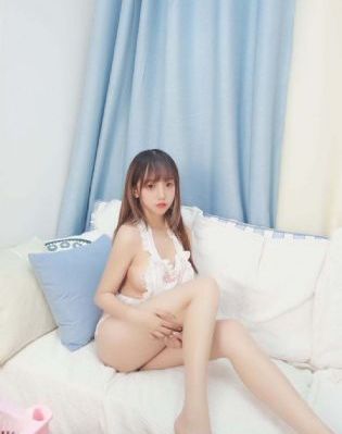 女邻居3_高清电影完整版