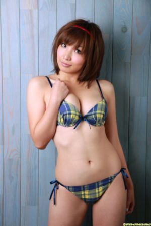 美丽小蜜桃3探寻攻略_蓝光手机在线观看